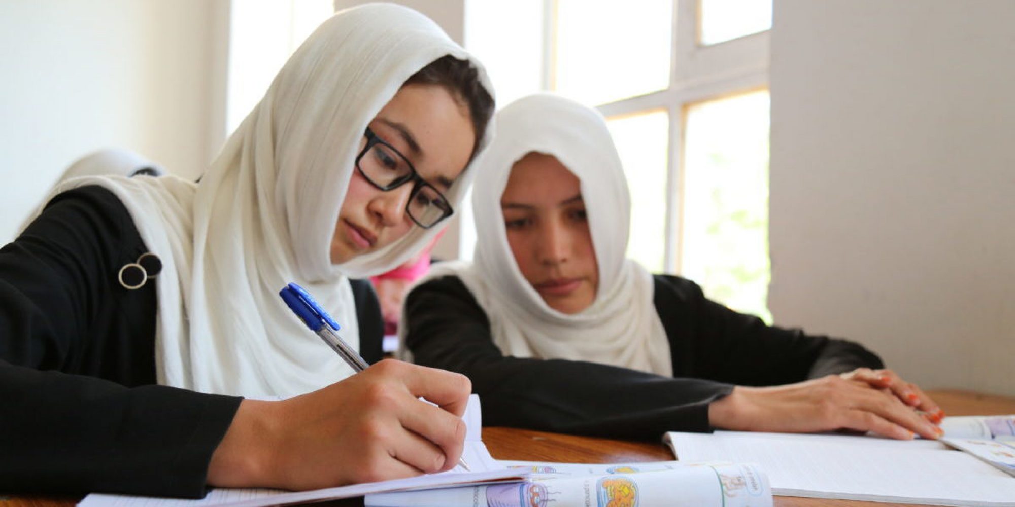 Girls attending JRS classes in Afghanistan.
